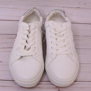 Steve Madden Lindelle White Red Heart est. 1990 Sneakers NWOT